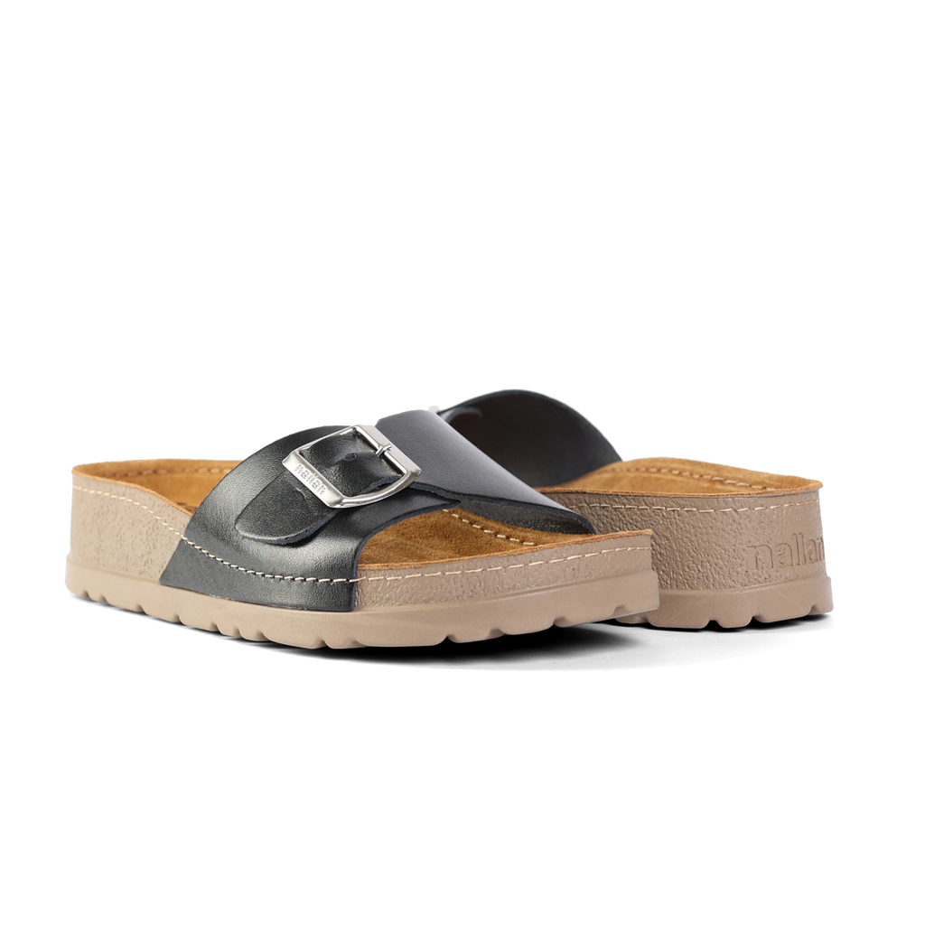 LURA BLACK