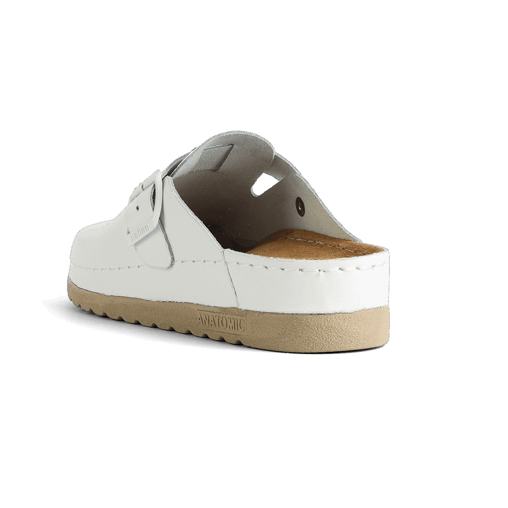 Priam White