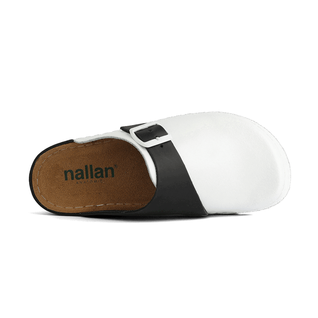 Priam White & Black