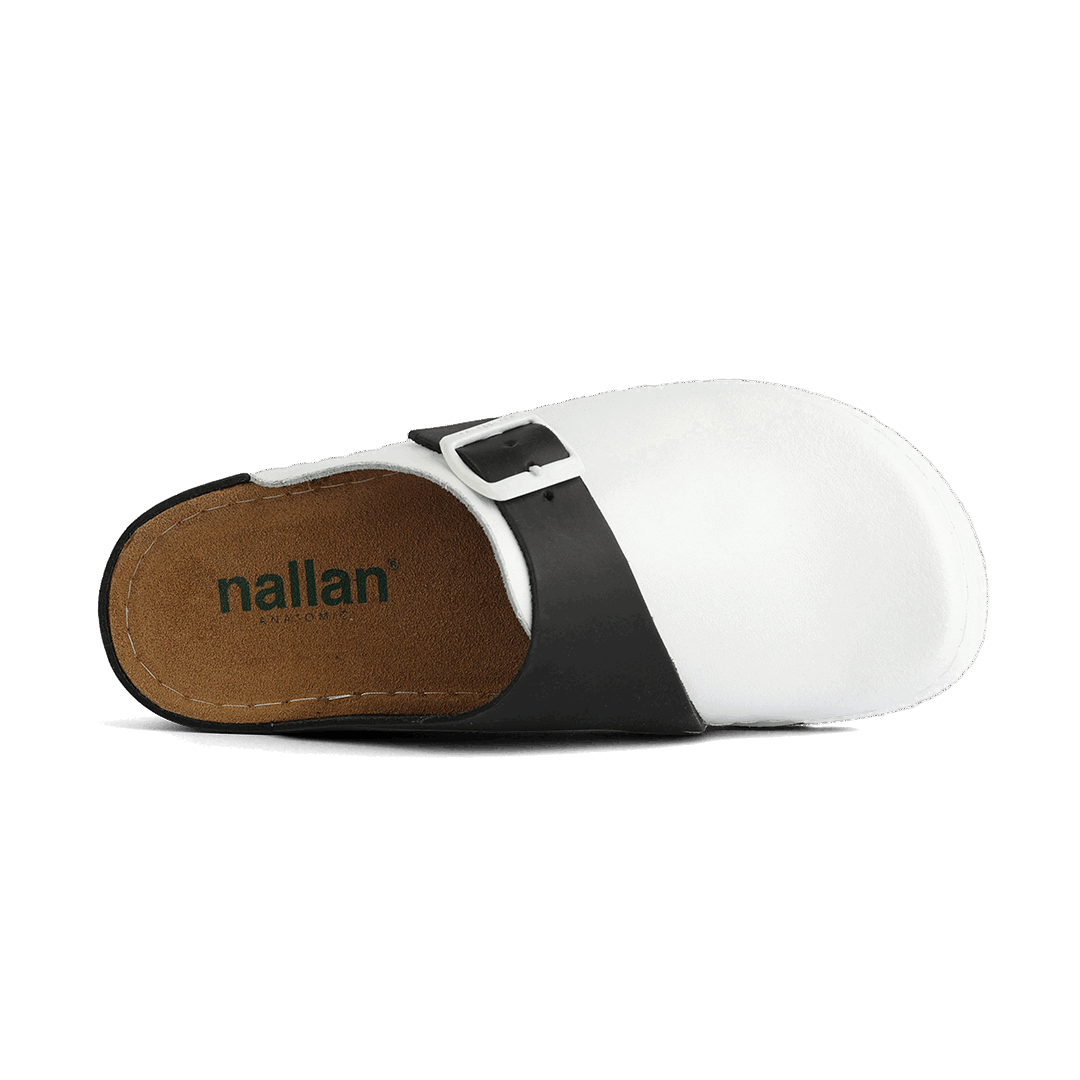 Priam White & Black