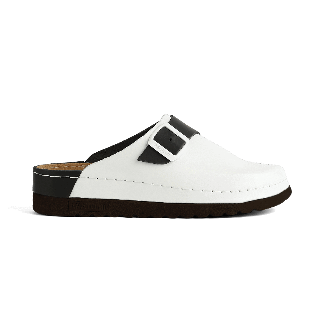 Priam White & Black