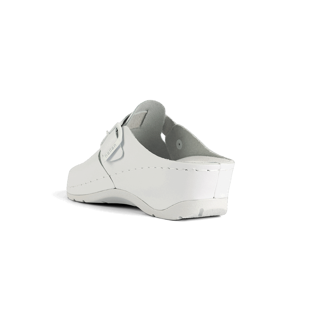 Alba White