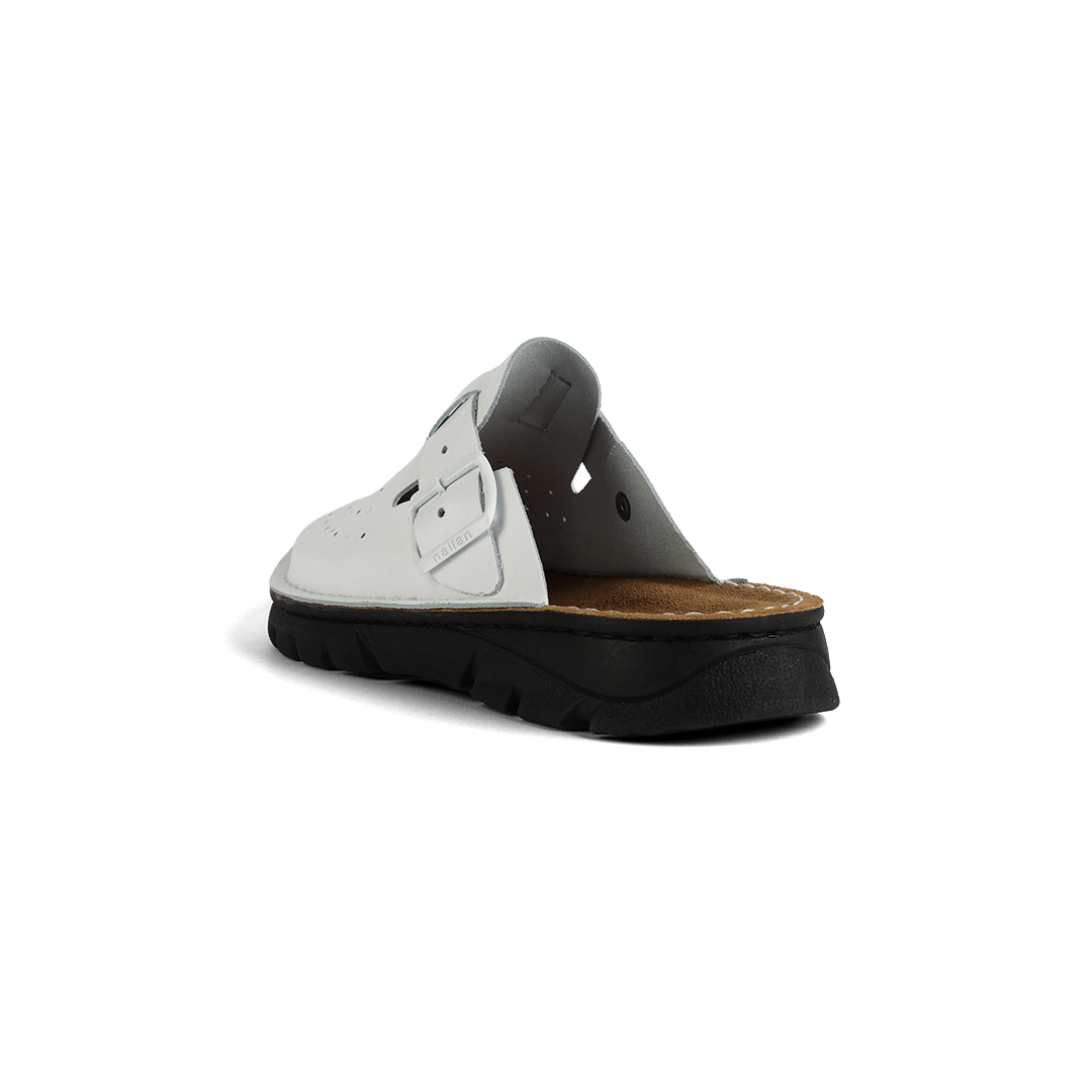 NOMADSKI BELI MOŠKI