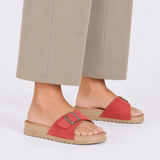 Lura Red